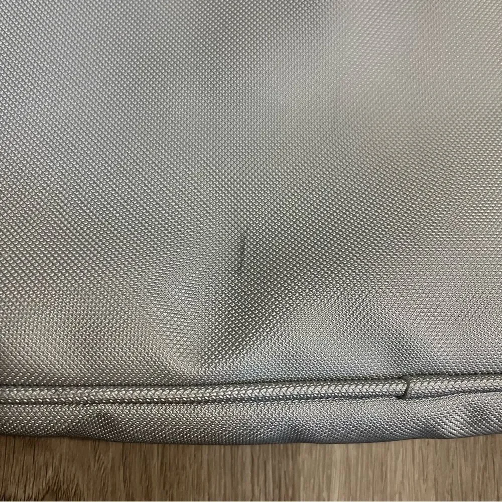 Light Grey Padded Laptop Case & Bag